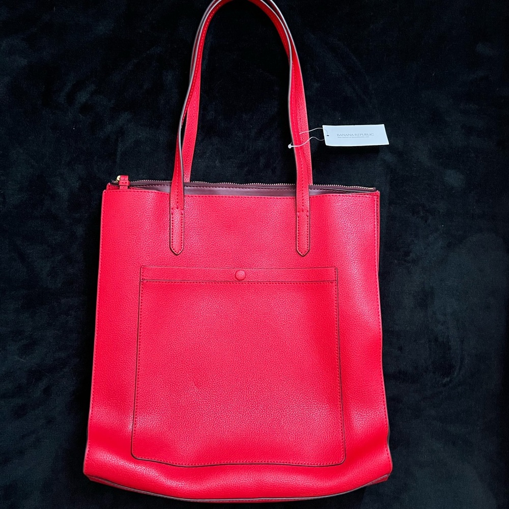 Banana Republic Purse 👝